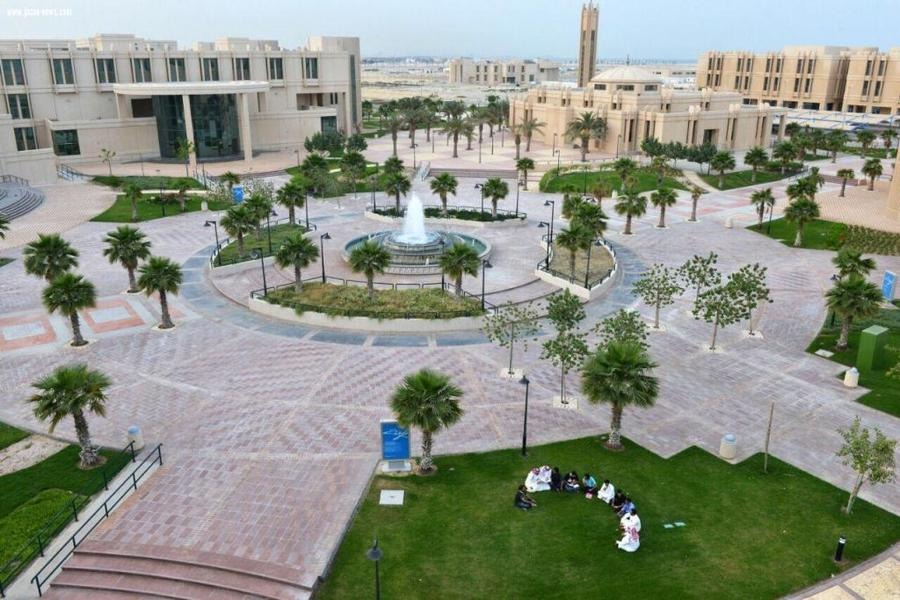 متى يفتح التسجيل في الجامعات بالمملكة للعام الدراسي 1445؟