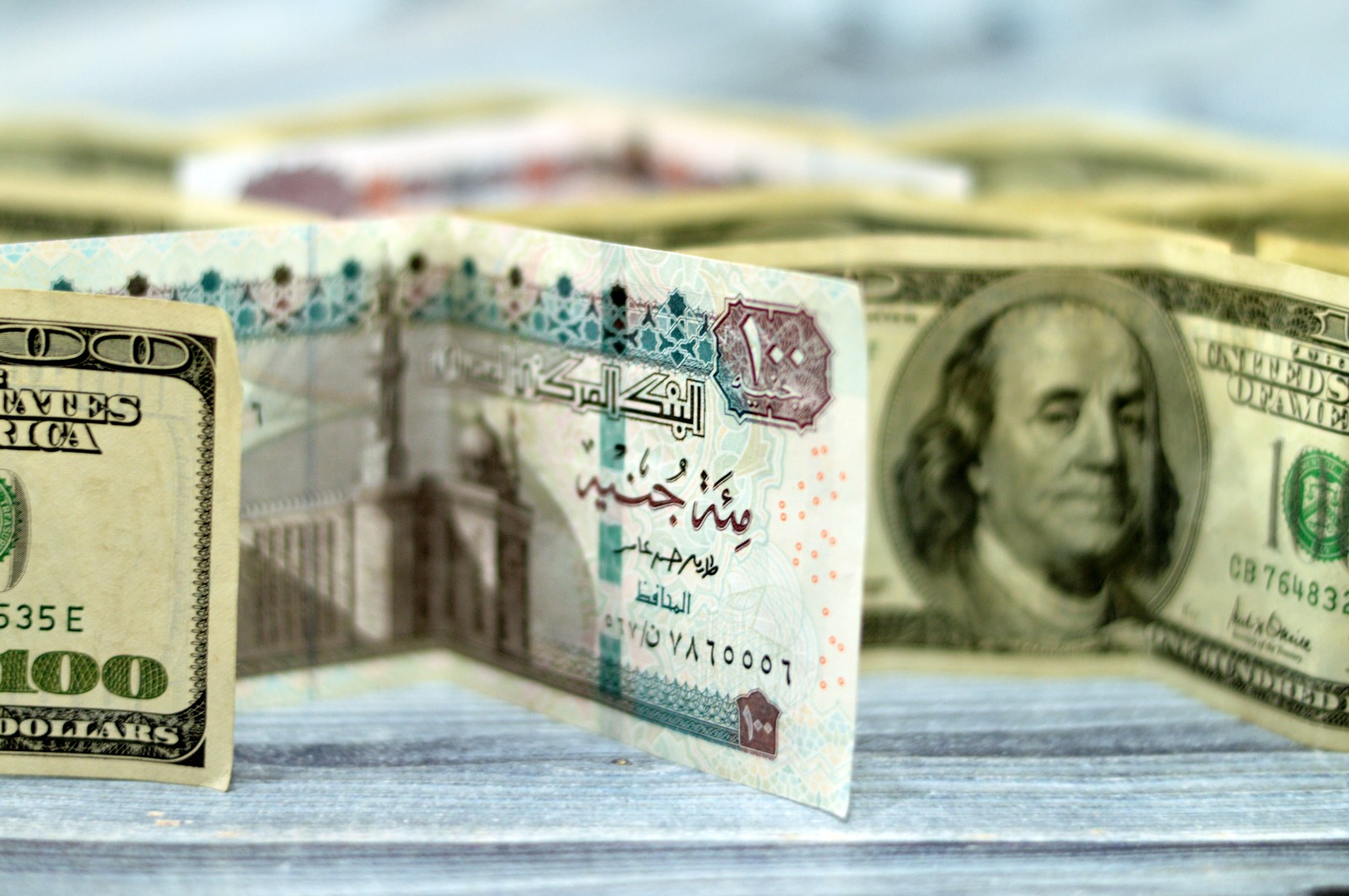 سعر الدولار مقابل الجنيه المصري اليوم 